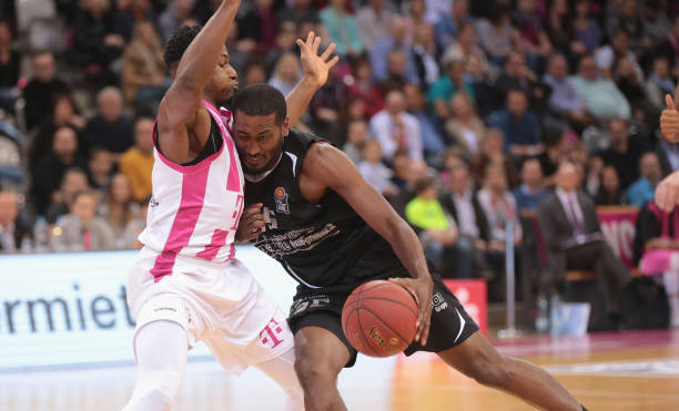 动或许不只 动或许不只