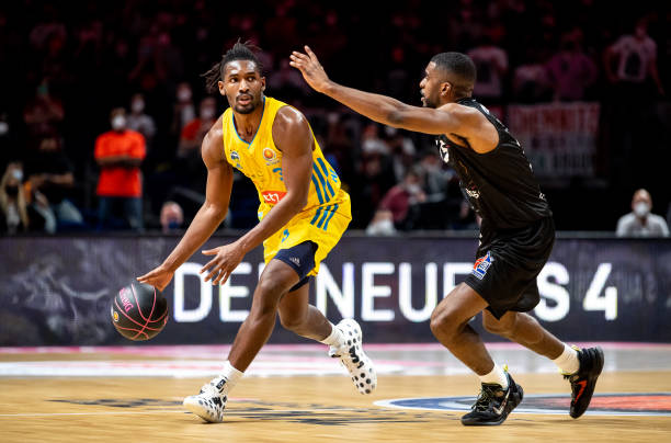 歧从未弥合 歧从未弥合